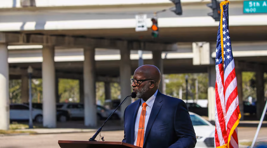 St. Petersburg’s MLK, 8th streets could become two-way. Will they be safer?